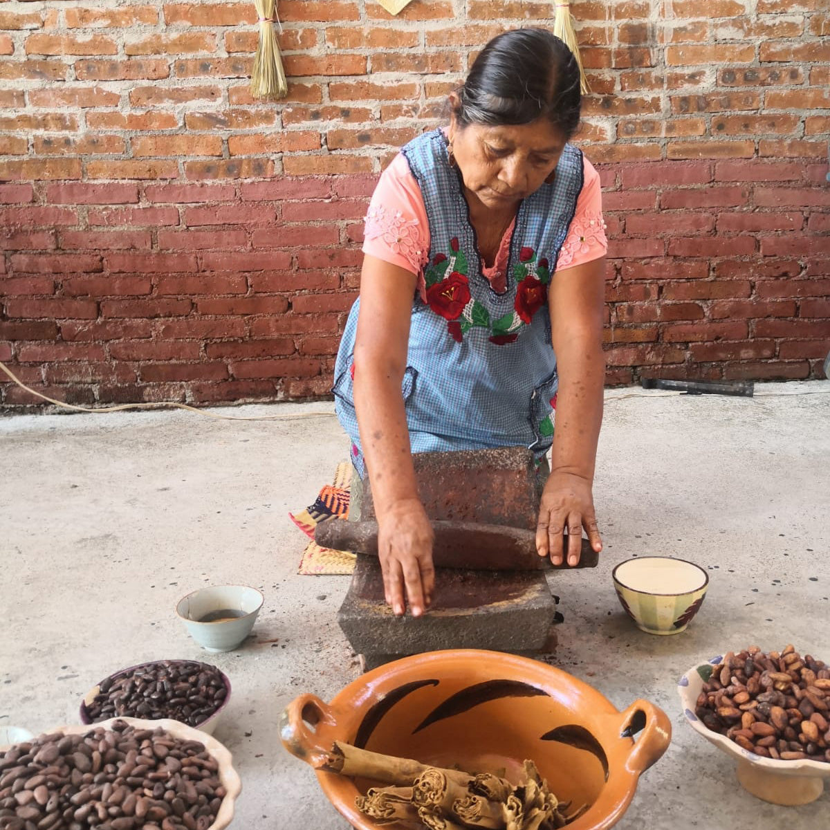 Mitla 100% Pure Ceremonial Cacao Paste from Mexico